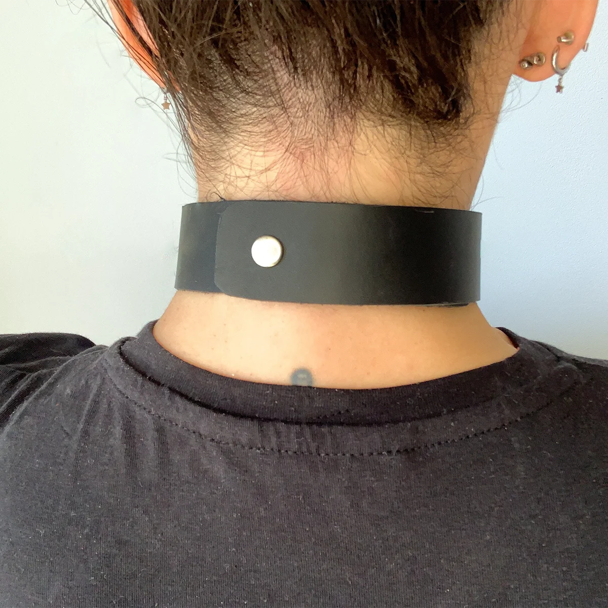 Women's Fashion Collar Simple Black PU Leather Wide Necklace Button Collar Daily Wear Accessory Collar